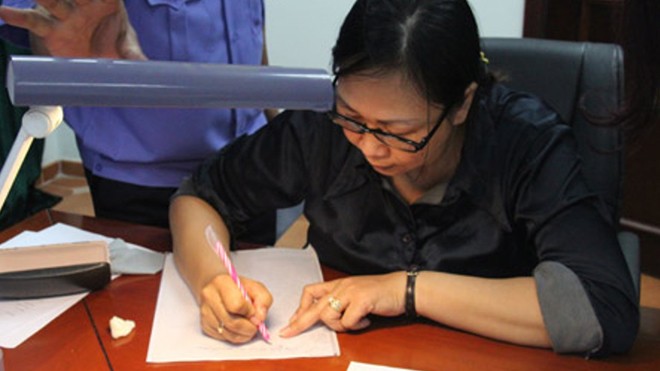 Làm giả giấy vay nợ, đẩy cháu họ tù oan - ảnh 1