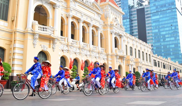 TPHCM được thí điểm cơ chế đặc thù: Người dân hưởng lợi thế nào? - ảnh 2