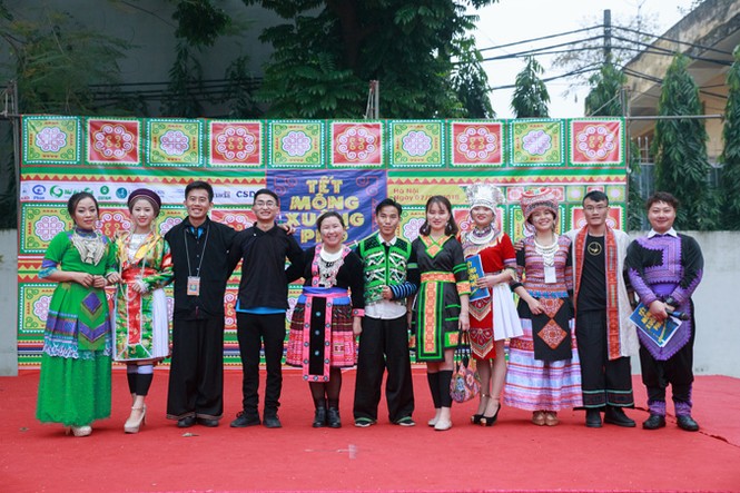Bỏ Tết Mông khó như bỏ Tết Nguyên đán - ảnh 1