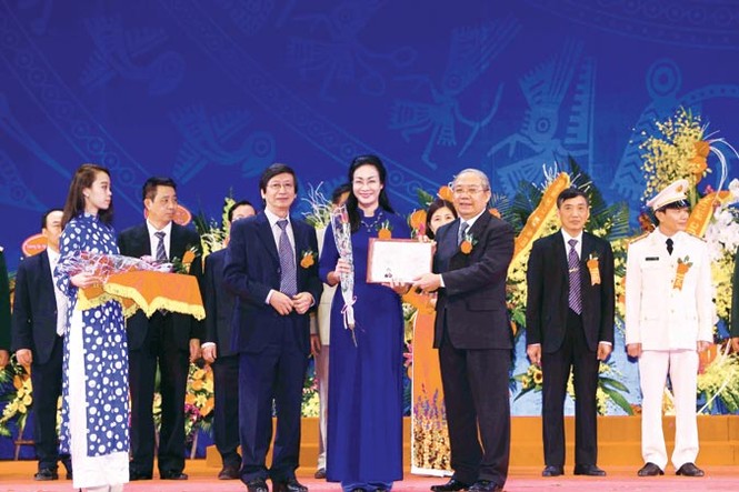 Vì sao nhiều quan chức ‘rơi’ khỏi danh sách công nhận giáo sư? - ảnh 1