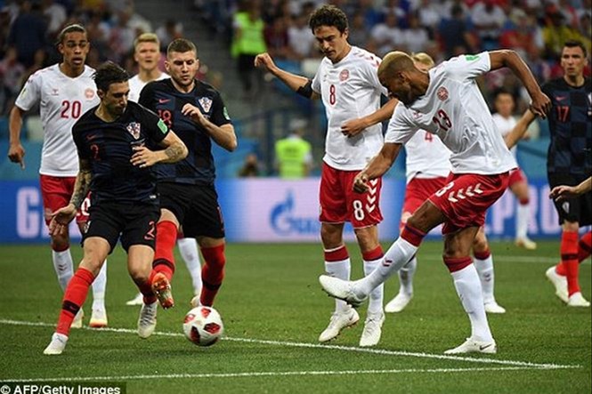 FIFA bị kiện bồi thường hơn 400 tỷ đồng về phát minh VAR - ảnh 2