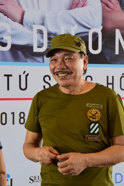 Người không chịu phổ thơ ai - ảnh 2