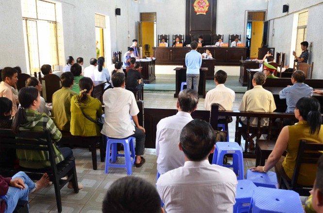 Thượng tá lừa lãnh án chung thân sau những lời khai 'bom tấn' - ảnh 1