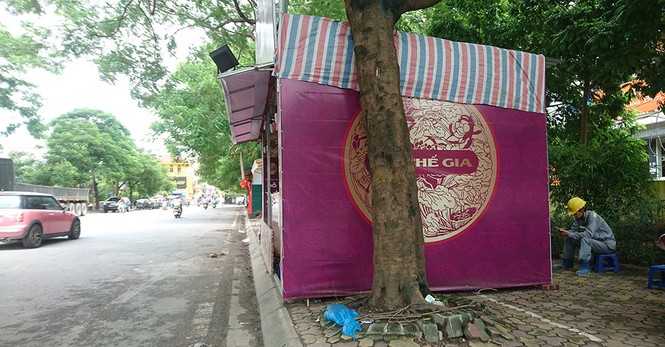 Hà Nội: Hàng loạt quầy bánh Trung thu