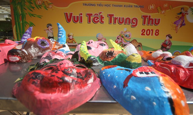 Học sinh Hà Thành làm mặt nạ giấy bồi đón Trung thu truyền thống - ảnh 4