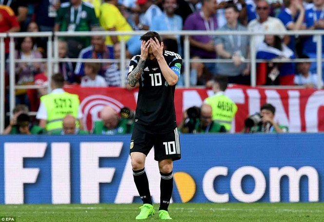 Dứt điểm tệ chưa từng thấy, Messi từ siêu sao thành 'tội đồ' - ảnh 2