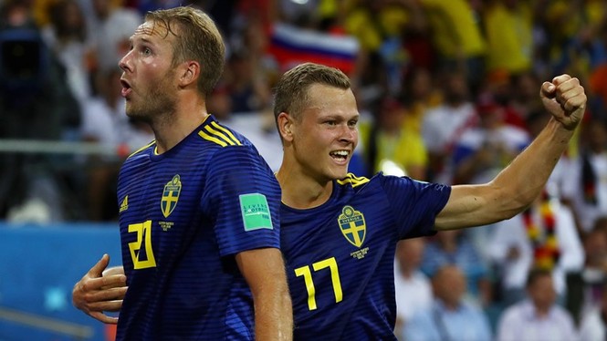 Toni Kroos ghi tuyệt phẩm, giải cứu tuyển Đức khỏi 'cửa tử' - ảnh 23
