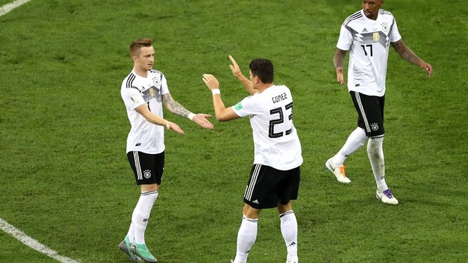 Toni Kroos ghi tuyệt phẩm, giải cứu tuyển Đức khỏi 'cửa tử' - ảnh 29