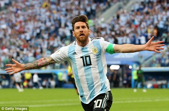 Cận cảnh Messi ghi bàn thắng thứ 100 của World Cup 2018 - ảnh 7