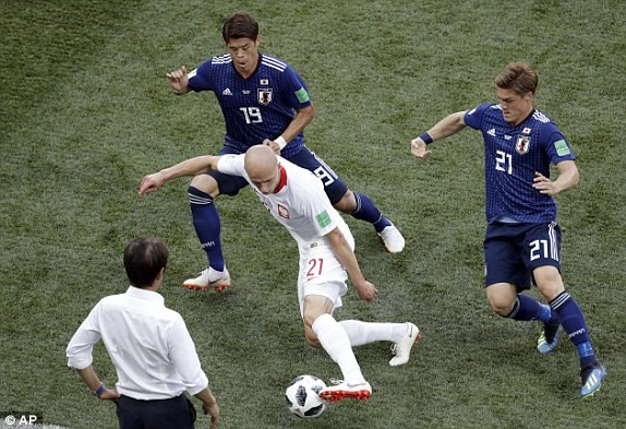 Nhật Bản vào vòng 1/8 World Cup nhờ ít thẻ vàng - ảnh 20