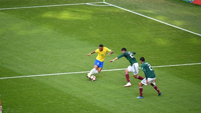 Neymar tỏa sáng, Brazil vào tứ kết World Cup 2018 - ảnh 23