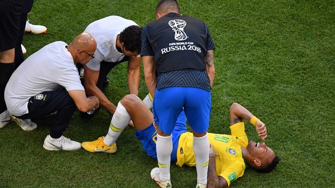 Neymar tỏa sáng, Brazil vào tứ kết World Cup 2018 - ảnh 34