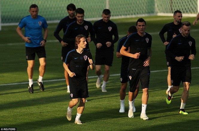 HLV Croatia nói gì với học trò trước trận chung kết lịch sử? - ảnh 1