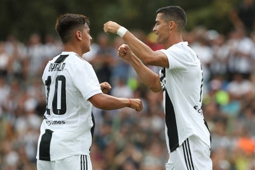 Mục kích Ronaldo khai hỏa ngày ra mắt Juventus - ảnh 4