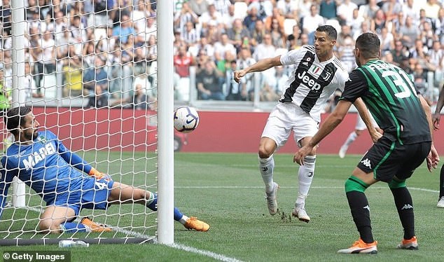 Ronaldo giải tỏa cơn khát, Juventus toàn thắng ở Serie A - ảnh 1