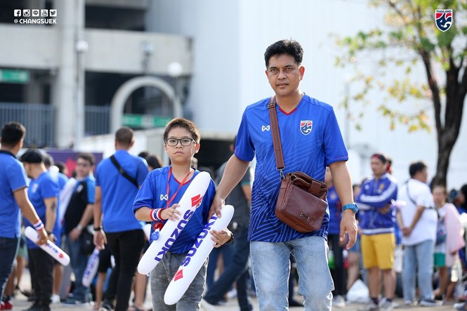 Malaysia ngoan cường vượt Thái Lan vào chung kết AFF Cup - ảnh 10