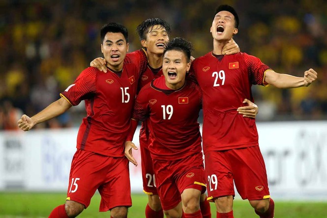 Những khoảnh khắc trong hành trình vô địch AFF Cup của tuyển Việt Nam - ảnh 30