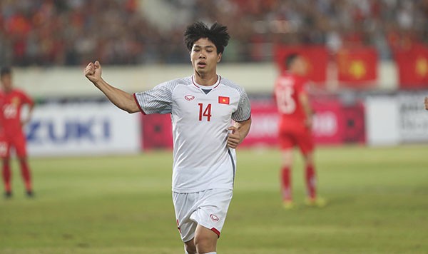 Những khoảnh khắc trong hành trình vô địch AFF Cup của tuyển Việt Nam - ảnh 3