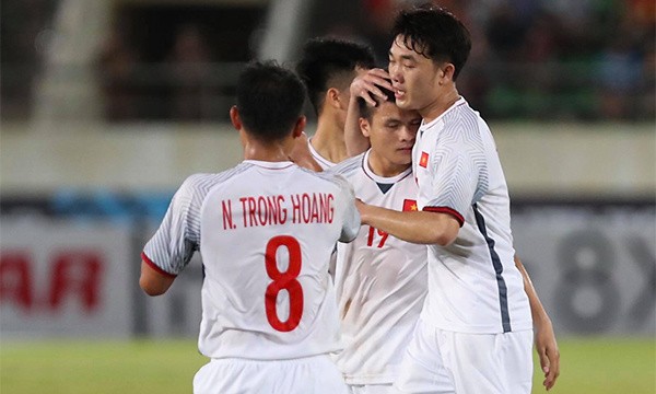 Những khoảnh khắc trong hành trình vô địch AFF Cup của tuyển Việt Nam - ảnh 6