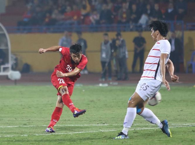 Những khoảnh khắc trong hành trình vô địch AFF Cup của tuyển Việt Nam - ảnh 18