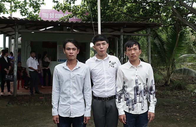 Ba người ở Cà Mau bị bắt giam oan hơn một năm được xin lỗi - ảnh 1
