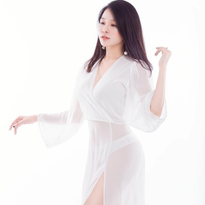 Bất ngờ nhan sắc siêu gợi cảm của hot girl bình luận World Cup bị chê - ảnh 8