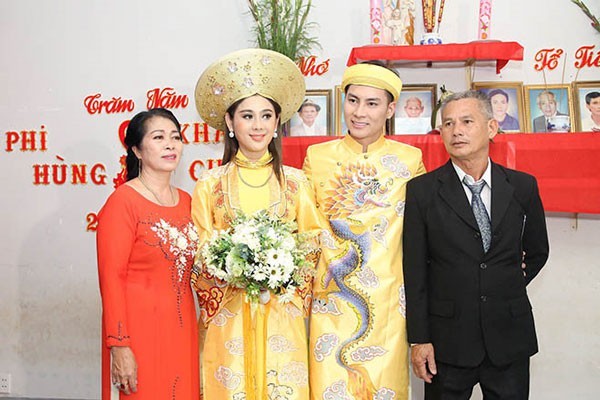 Mẹ chồng Lâm Khánh Chi kể về điều tiếng khi con lấy người chuyển giới - ảnh 1