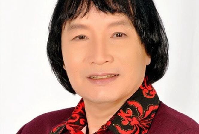 Showbiz 26/7: DJ ngoan hiền gây tranh cãi vì thả rông vòng 1 - ảnh 7