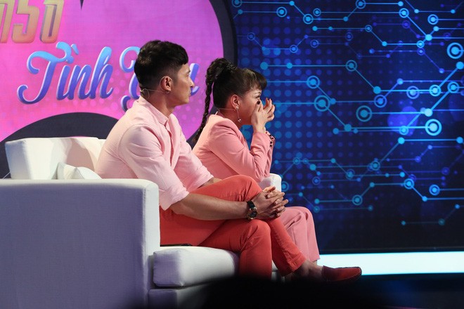 Showbiz 5/8: Clip hot girl nóng bỏng tâng bóng điêu luyện như Ronaldo - ảnh 6
