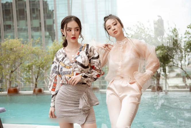 Angela Phương Trinh khoe đường cong cơ thể qua áo sơ mi trong suốt - ảnh 6