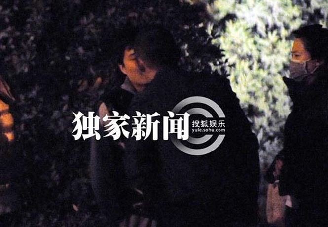 Showbiz 12/8: Lý do bất ngờ khiến Hà Hồ đang hát phải xin dừng ngay - ảnh 6