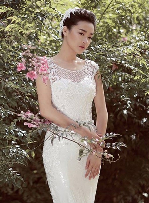 'Cô dâu tháng 9' Nhã Phương đẹp hút hồn với váy cưới - ảnh 7
