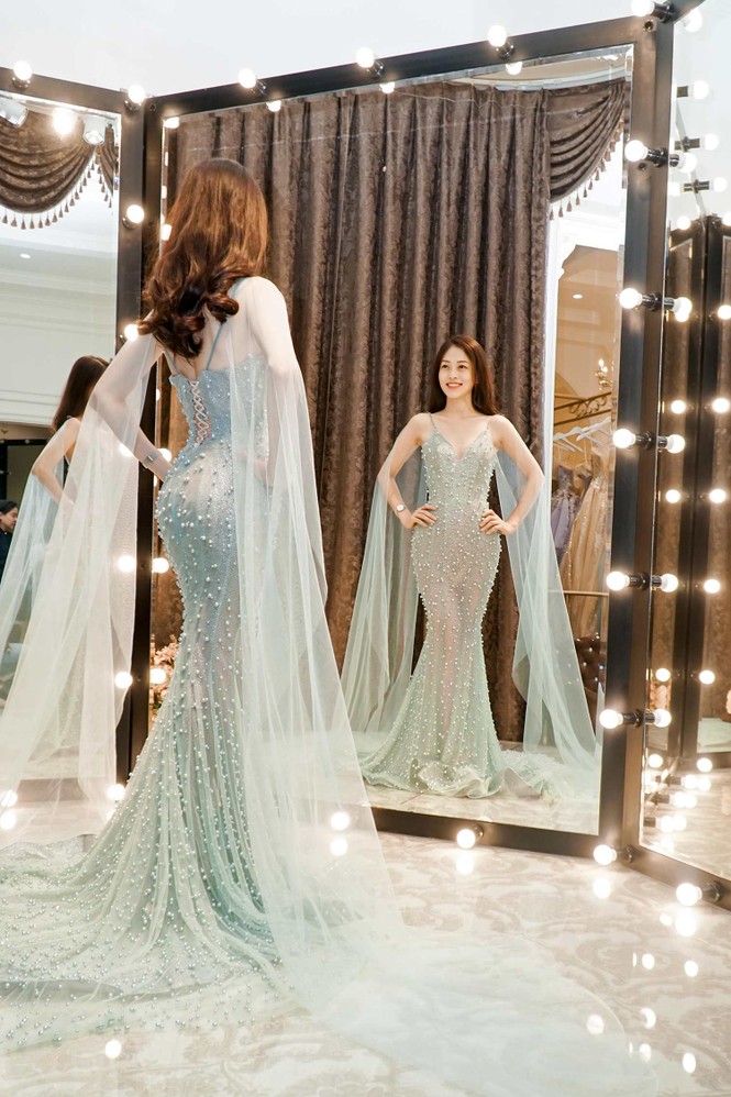 Á hậu Phương Nga đẹp hút hồn khi đi thử đồ chuẩn bị cho Miss Grand - ảnh 4