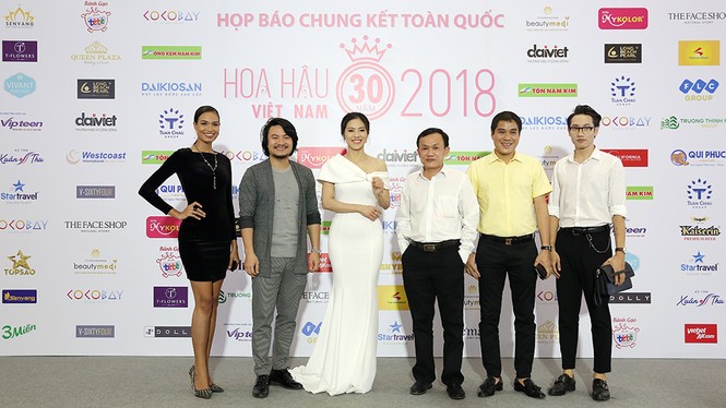 Người đẹp Ê đê H’ăng Niê tiếc nuối vì lỡ hẹn với Hoa hậu Việt Nam - ảnh 3