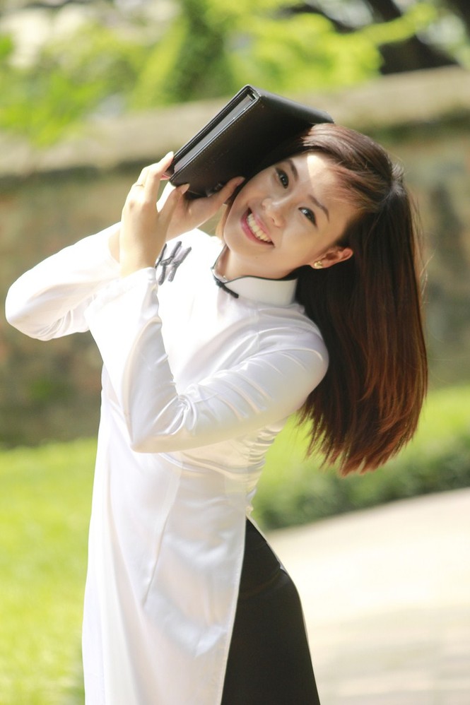 Trần Ngọc Thái Hà, CĐ Sư Phạm Hà Nội, chiều cao 1m67, cân nặng: 50kg