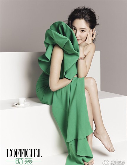 Ngôi sao xinh đẹp Trương Vũ Kỳ cũng mong một năm đầy ắp cứ dự định và thuận lợi trong công việc