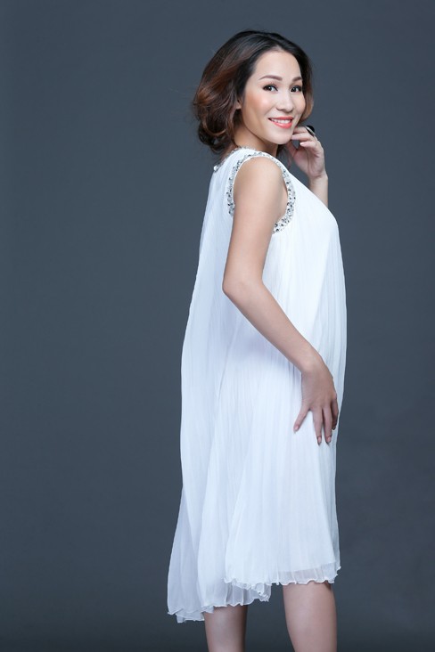 Cả hai vợ chồng Hoàng Lê Vi và cô con gái đầu lòng Yumi vẫn chưa nghĩ ra được cái tên thật hay cho bé