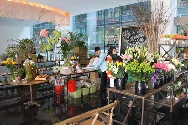 Hay thậm chí là phục vụ cả hoa tươi