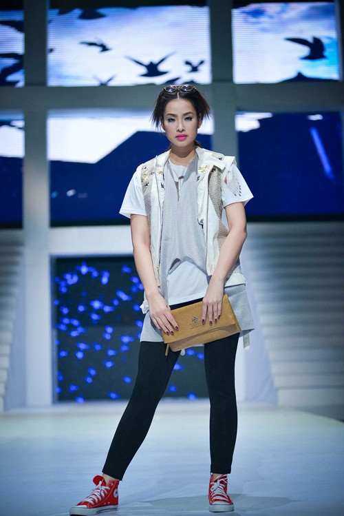 Giải vàng Siêu mẫu Vương Thu Phương