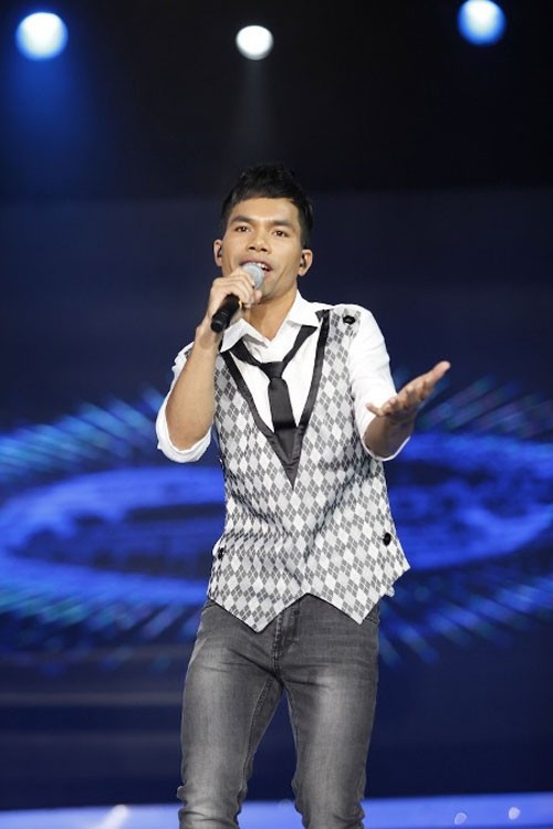 Đến đêm Gala thứ hai, Ya Suy không còn giữ được phong độ tốt như đêm thi trước, anh chàng lại gây thất vọng tràn trề khi