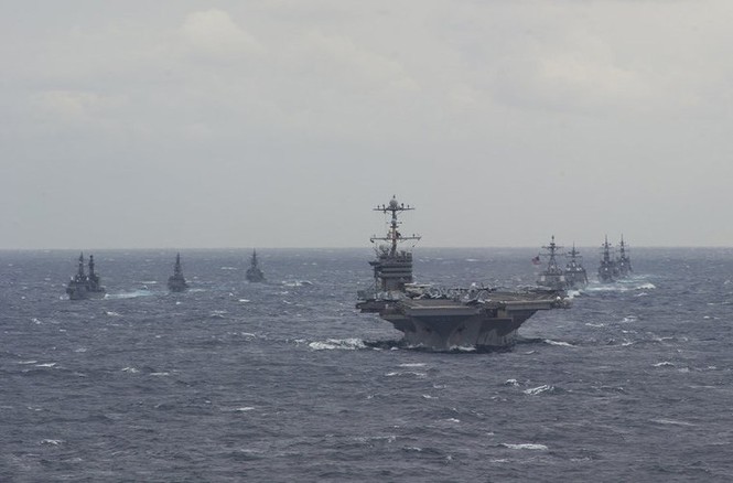 Lực lượng tham gia về phía Mỹ có tàu sân bay USS George Washington (CVN 73), tuần dương tên lửa USS Antietam (CG 54), tàu khu trục tên lửa USS Curtis Wilbur (DDG 54), USS Lassen (DDG 82), USS McCampbell (DDG 85) và USS Mustin (DDG-89)