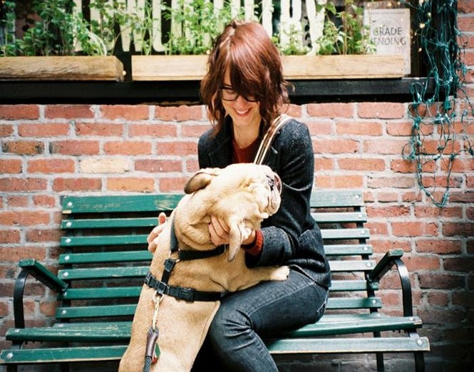 Người tình lâu năm của Karp là Rachel Eakley, người mà anh rất yêu, rất ngưỡng mộ cùng với chú chó cưng Clark