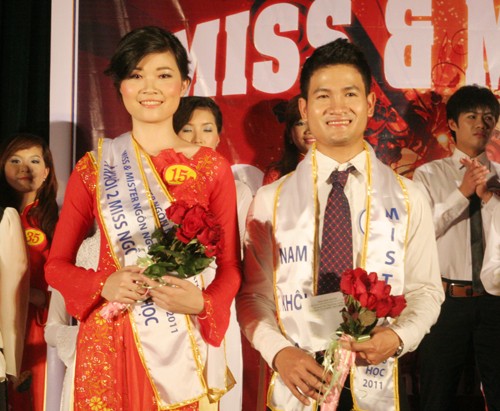 Cặp đôi xếp thứ ba