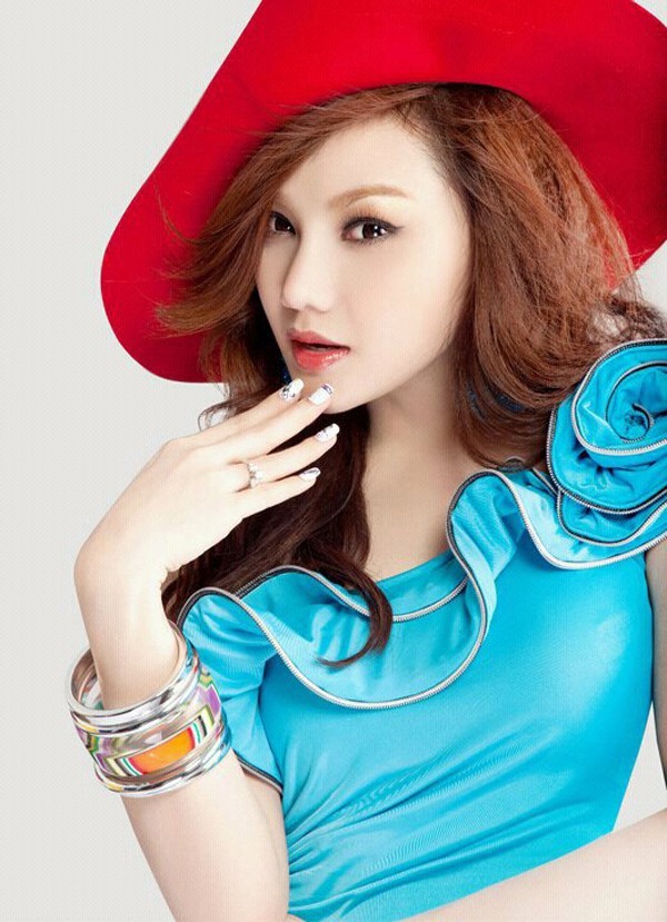 Giúp Teng Leakhena ngày càng khẳng định được thương hiệu và đẳng cấp riêng của mình