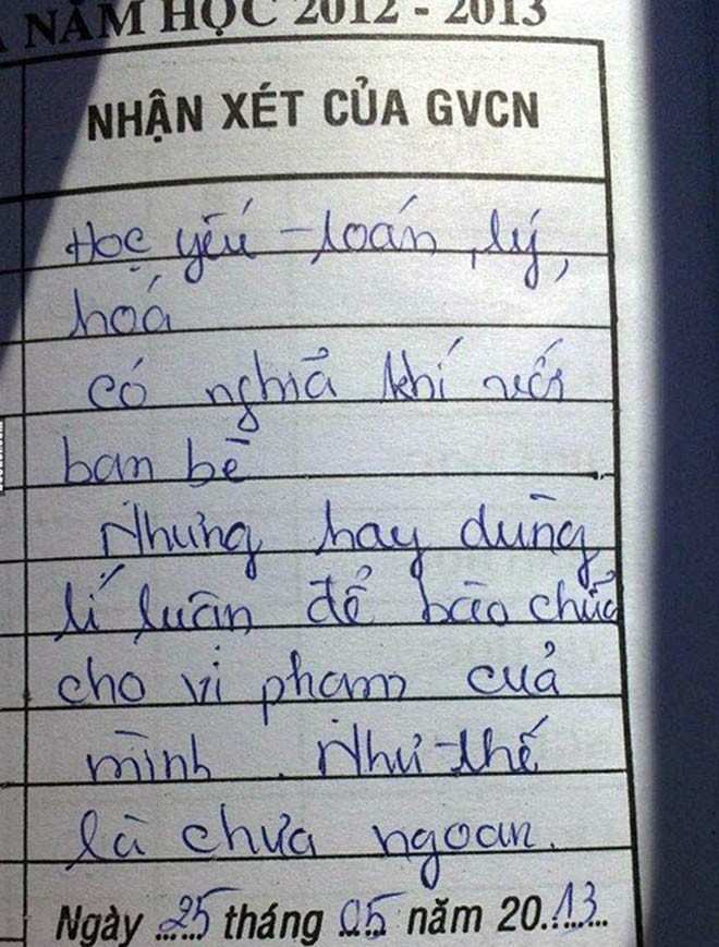 Lời phê trong sổ liên lạc vừa hài hước vừa là lời nhắc nhở sâu sắc đến học sinh