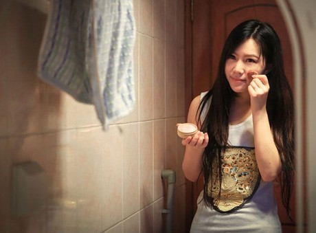 Zhang Yakai, tốt nghiệp ĐH thành phố Giang Tây.