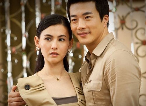Năm 2012, Kwon Sang Woo đóng chính cùng Trương Bá Chi trong Hình bóng người tình (Repeat I love you) thất bại về cả doanh thu lẫn danh tiếng. Sau đó, anh nhận một vai phụ không để lại được ấn tượng gì cho khán giả trong bộ phim hành động bom tấn của Thành Long là 12 con giáp (Chinese Zodiac)
