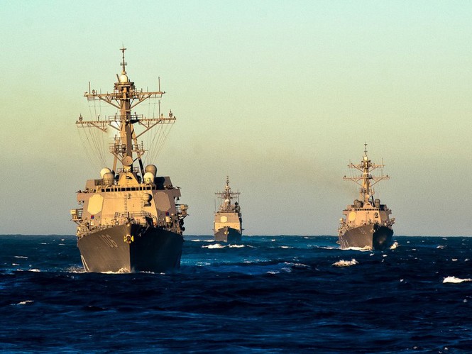 Tàu sân bay USS Nimitz là một