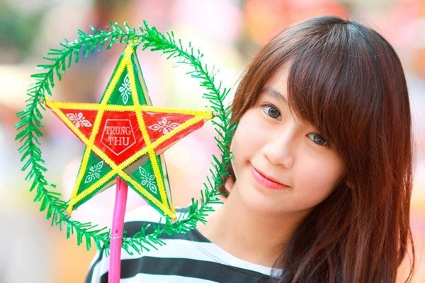 Sở hữu gương mặt bầu bĩnh và chiều cao vượt trội, Zu Lady được đánh giá có thể tiến xa hơn trên con đường mẫu ảnh