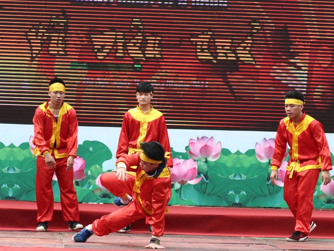 Đội PTTH Nguyễn Bỉnh Khiêm mang đến sự kết hợp đặc sắc